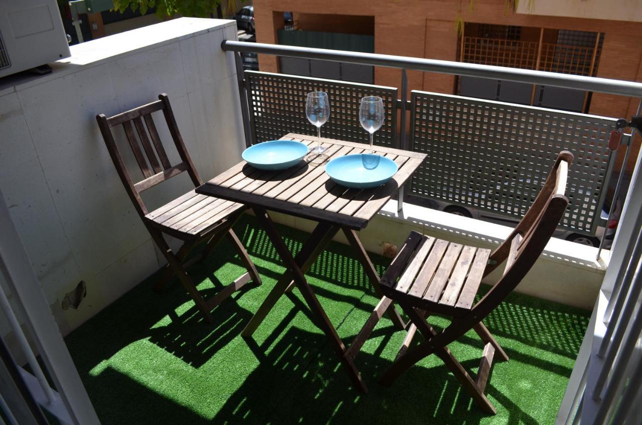Apartamento Reformado Parking Gratis Севиля Екстериор снимка
