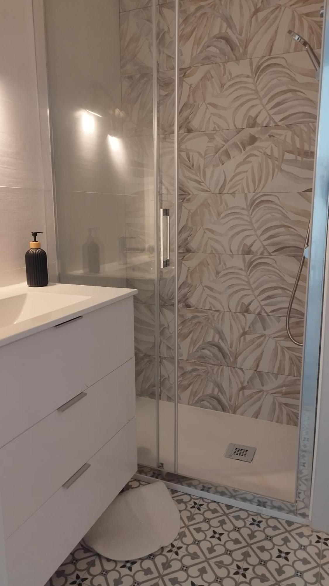 Apartamento Reformado Parking Gratis Севиля Екстериор снимка