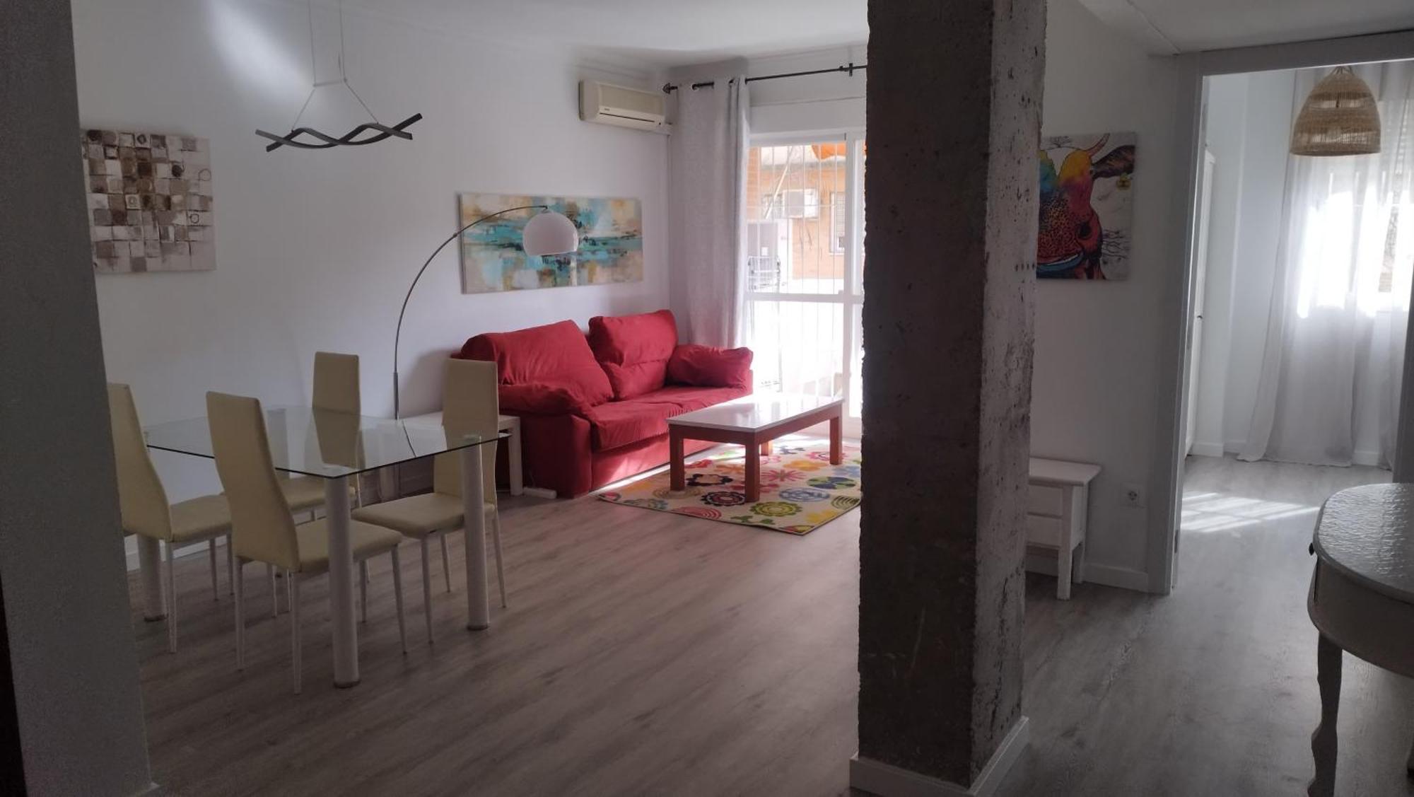 Apartamento Reformado Parking Gratis Севиля Екстериор снимка